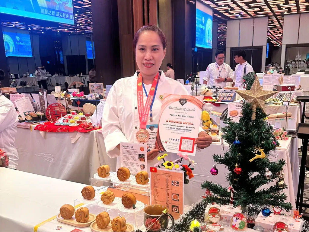 Bếp của Ngọc đến từ Việt Nam giành huy chương tại Cuộc thi Nghệ thuật Ẩm thực Quốc tế TIFBC 2025